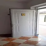 Szálloda Ylli I Detit Jal
