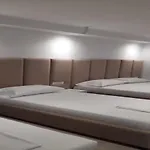 Ylli I Detit Szálloda Jal