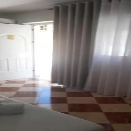 Ylli I Detit Hotel Jal