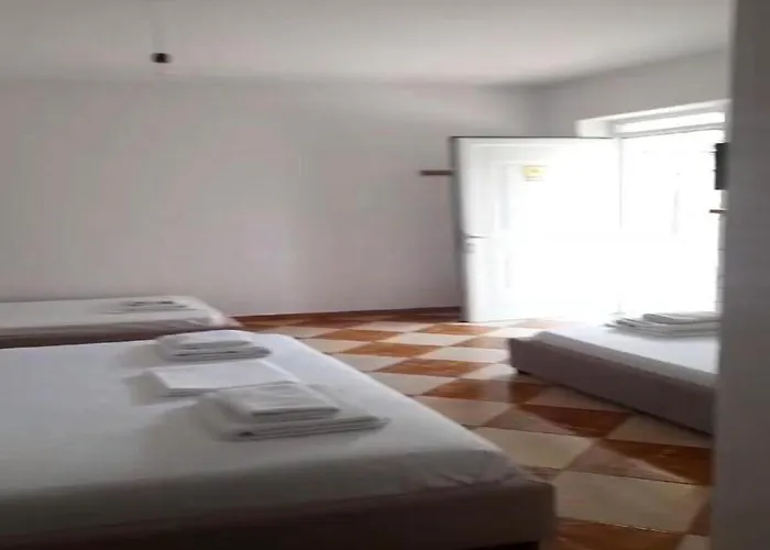 Ylli I Detit Hotel Jal