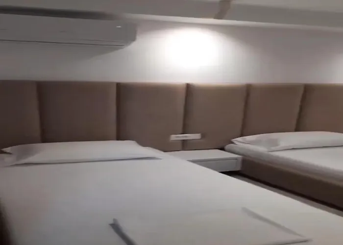 Ylli I Detit Hotel Jal